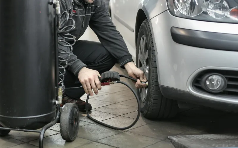 The Tire Pressure Number That's Sabotaging Your Car (And Your Wallet)